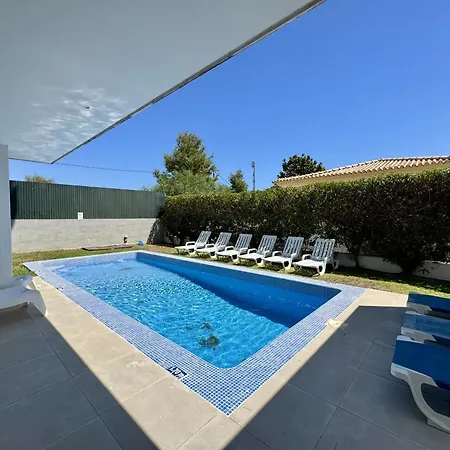 Balaia 2 With Pool By Homing Apartament